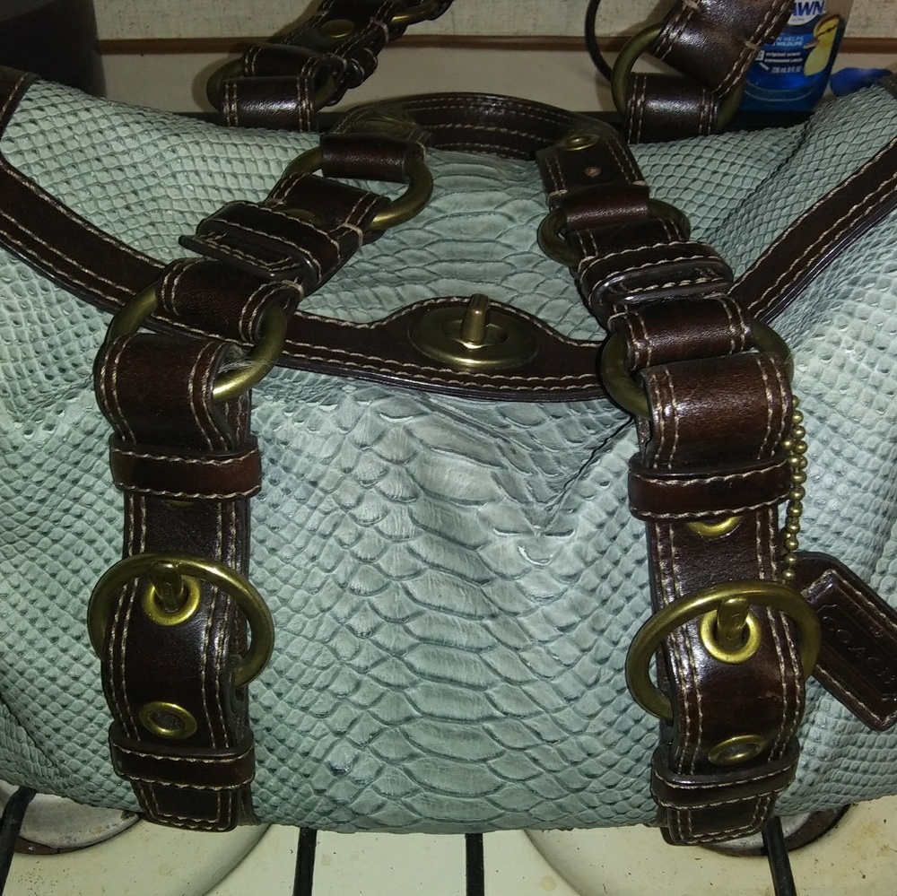 Handbag - Picture 7 of 8